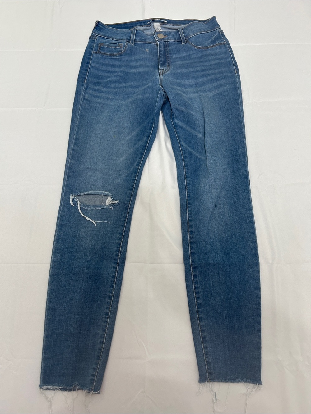 Women’s Refuge Distressed Skinny Jeans Size 8 Raw Hem Stretch Denim